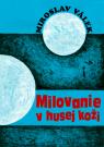 Po�zia m� svoju rytmiku, ktorej ide�lne pomery �asto definuje zlat� rez. Ten je podstatou ilustr�cie pou�itej ako podklad pre t�to ob�lku - m� n�zov Suita pre zlat� rez a drievko namo�en� do tu�u...
